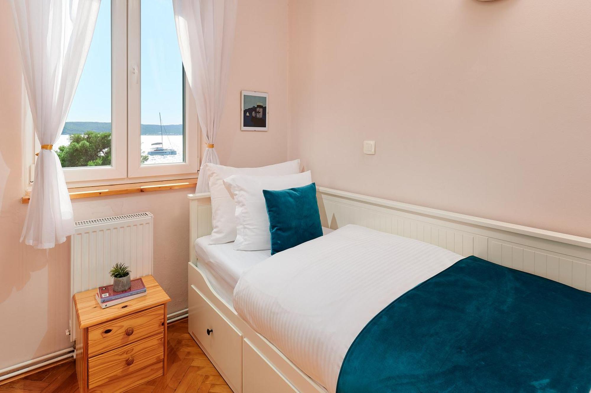 Appartement Sun Hills 8 *